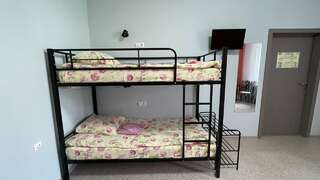 Гостиница Славяночка Глазов Апартаменты "Одесса" на ул. Сулимова (1 комната)-3