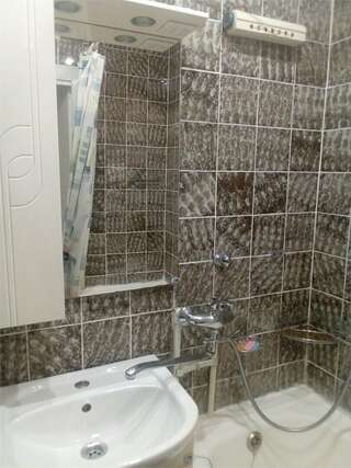 Гостиница Славяночка Глазов Двухкомнатная квартира на ул. Чепецкой-6