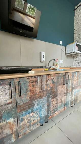 Гостиница Славяночка Глазов Апартаменты "Одесса" на ул. Сулимова (1 комната)-6