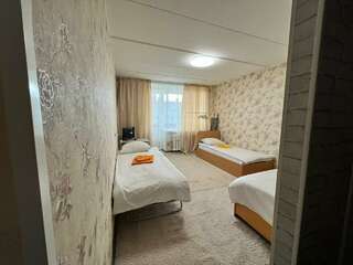 Гостиница Славяночка Глазов Однокомнатная квартира на ул. Чепецкой-9