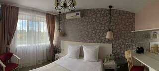 Гостиница Славяночка Глазов Де Люкс с джакузи-1